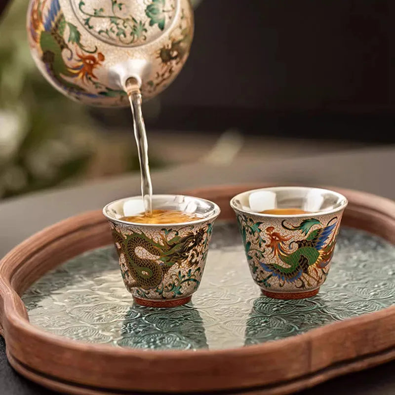 Service à Thé L'Impérial tasses et thé chaud 